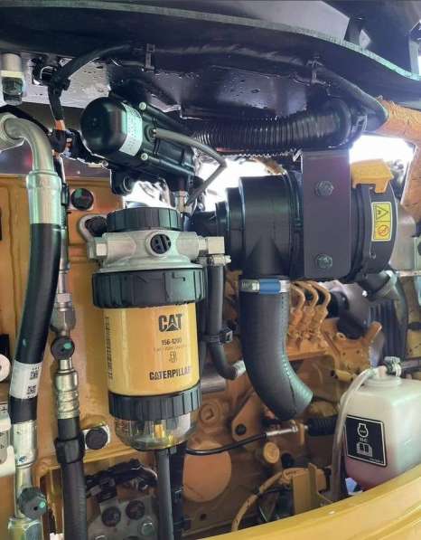 Мини-экскаватор Cat302