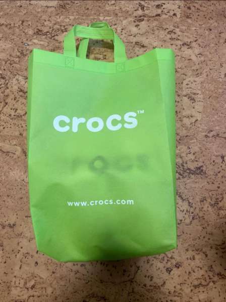 Белые тапочки crocs