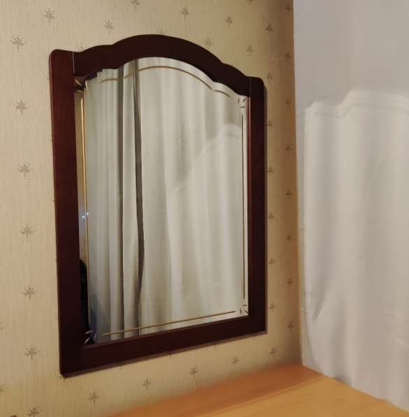 Туалетный столик + большое зеркало в Химках фото 3