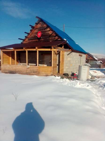Продам дом чрочно все вопросы по телефону вода свет баня тор в Горно-Алтайске фото 3