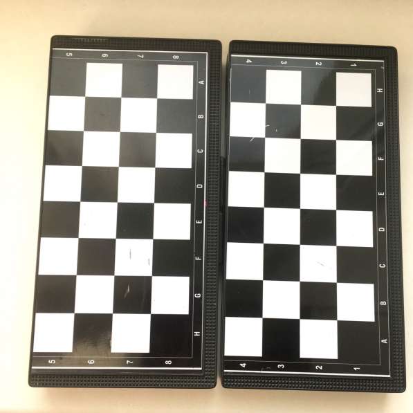 Шахматы, шашки магнитные в Самаре