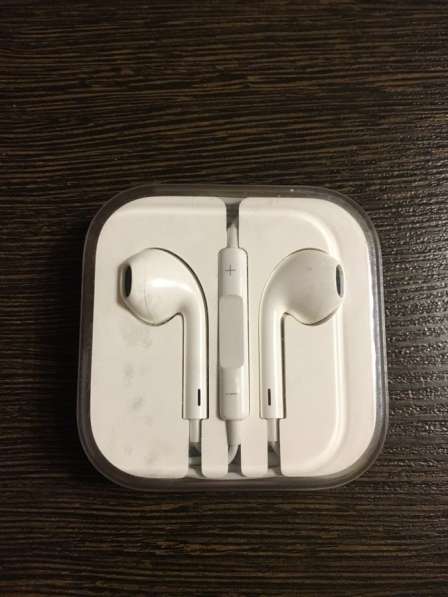 Наушники Apple EarPods от iPhone 6s