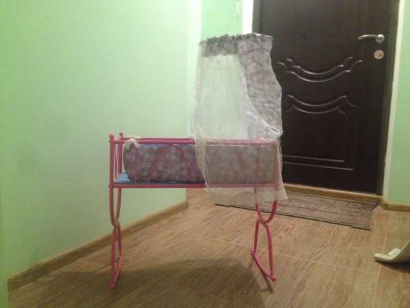 Продам игрушечную кроватку недорого в Севастополе