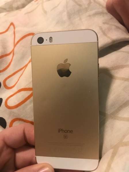 Продам IPhone SE в Тюмени фото 3