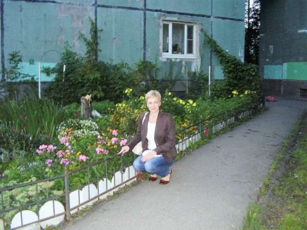 Лариса, 41 год, хочет познакомиться в Санкт-Петербурге