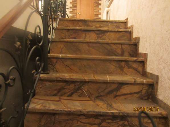 Лестницы из натурального камня мрамора и гранита в Бронницах фото 11