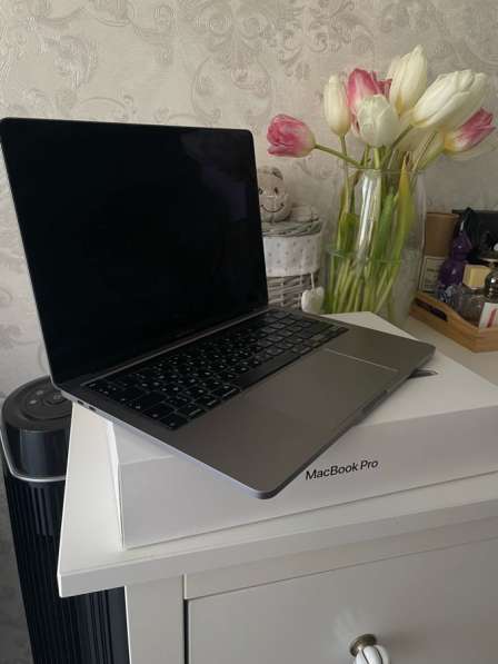 Apple MacBook Pro 13 2020 i5 в Москве фото 9