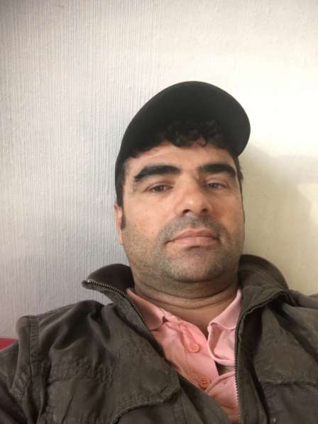 Боря, 41 год, хочет пообщаться