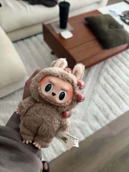 Трендовые игрушки Labubu в Москве фото 3