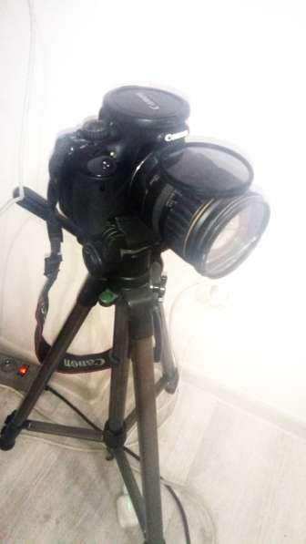 Продам фотоаппарат Canon 550d и Объектив Canon EF28-135 F3