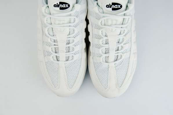 Кроссовки Nike Air Max 95 Wmns Triple White в Уфе фото 6