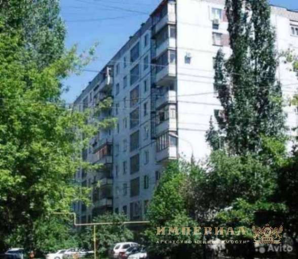 Продам трехкомнатную квартиру в г.Самара.Жилая площадь 63 кв.м.Этаж 2.Есть Балкон.