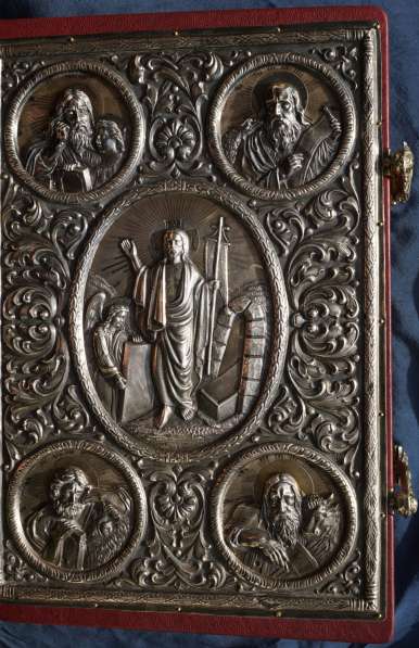 Старинное напрестольное Евангелие в серебряном окладе. 1757г в Санкт-Петербурге фото 11