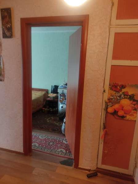 Продам 2-х комнатную квартиру в городе Лутугино