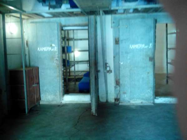 На закрытой территории склады-термосы в Феодосии фото 13