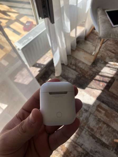 Продам AirPods 2 в Москве фото 4