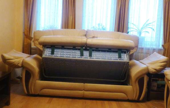 Продам элитный кожаный диван-кровать Лестер Британика в Красногорске