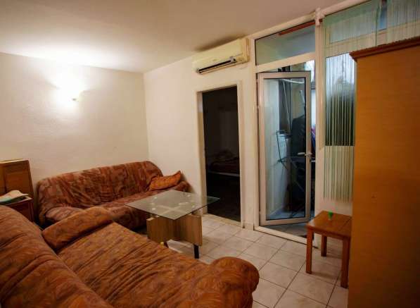 Продается квартира с двумя спальнями в Рафаиловичи в фото 11