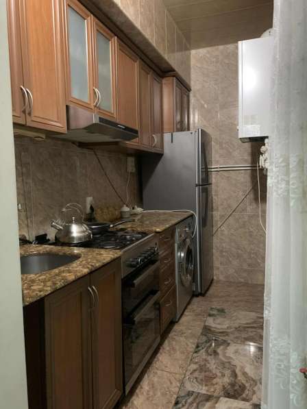 Сдаётся 4-комнатная квартира в Батуми в фото 10