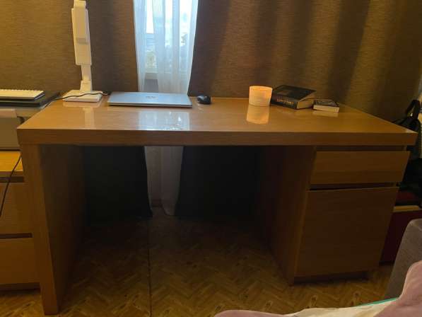 Письменный стол