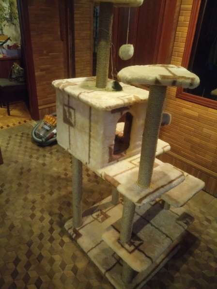 Домик-стойка для кошек с когтеточкой(7 уровней) в Краснодаре фото 6