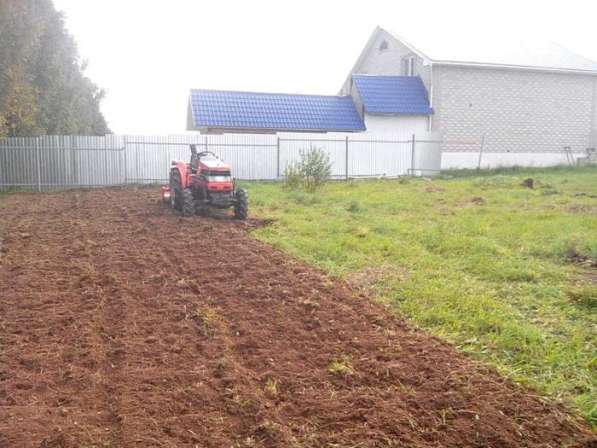 Укладка газона рулонного, посев газона, вспашка, культивация в Чехове фото 5