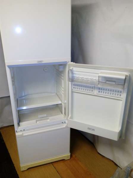 Холодильник Стинол трехкамерный в Москве