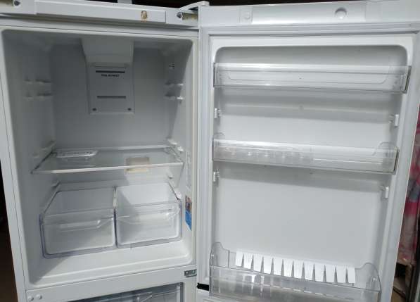 Функциональный двухкамерный холодильник в Волосово фото 6