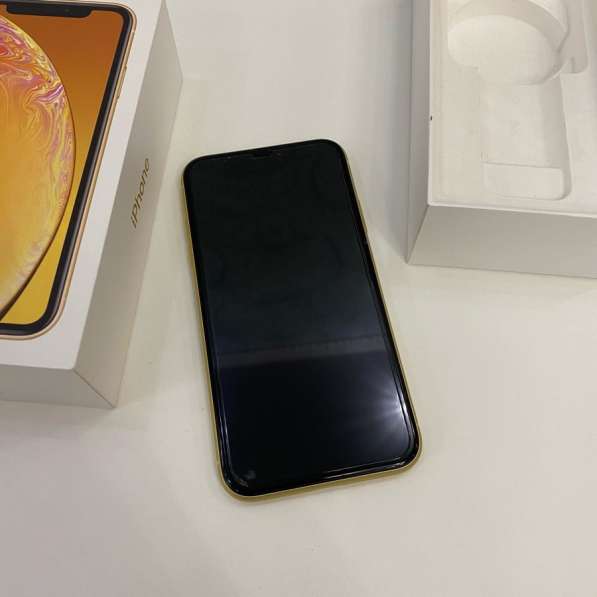 Iphone XR yellow/желтый 64гб в Москве фото 4