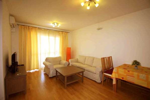Квартира с двумя спальнями в центре Бар Черногория в фото 18