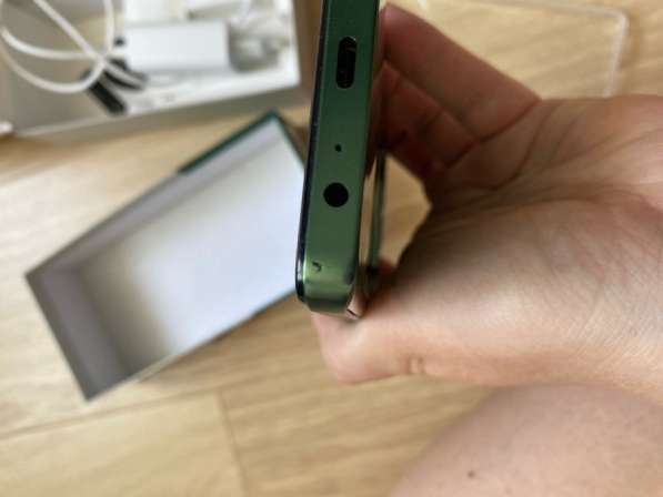 Телефон Tecno Pova 6 Neo 8/256 в Саранске фото 3