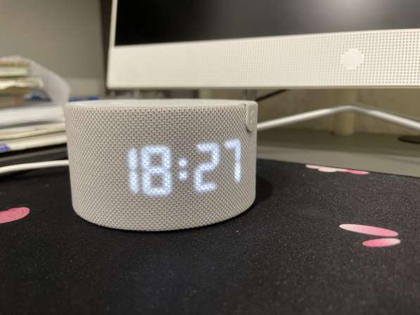 Яндекс станция алиса мини с часами