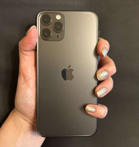 Продам iPhone 11 Pro