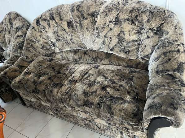 Раздвижной диван с креслами(2)