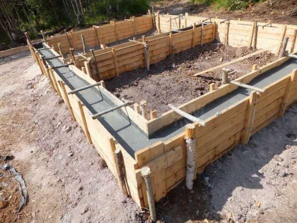 Заливка фундамента в фото 14