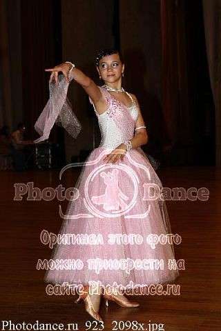 Платья для бальных танцев в Саратове