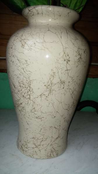 Напольная ваза в Лобне