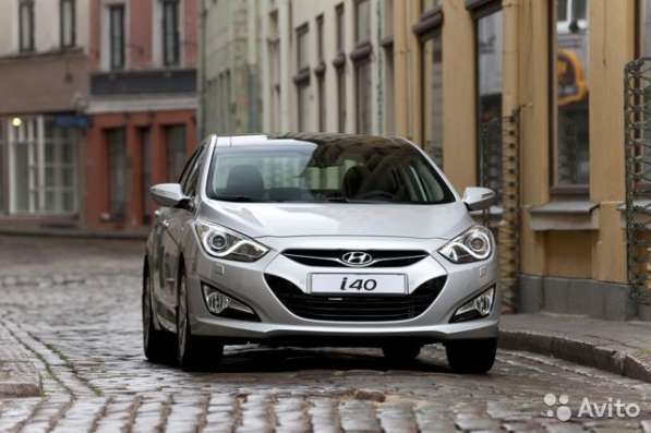 Решетка радиатора Hyundai i40