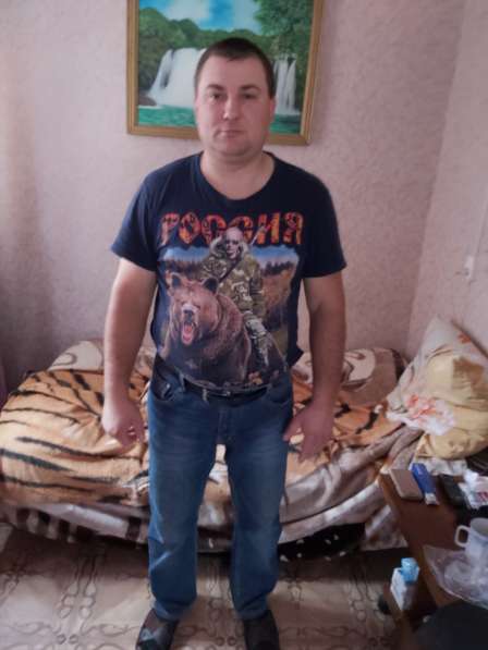 Виталий, 36 лет, хочет пообщаться в Старой Руссе