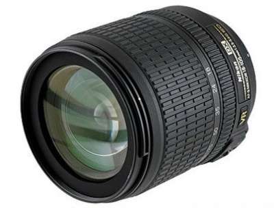 объектив Nikon Kit 18-105mm