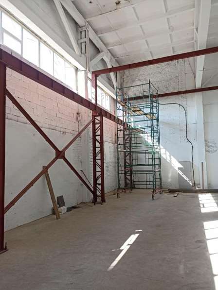 Монтаж крановой эстакады для мостового крана, кран-балки