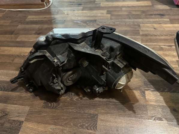 Фары Nissan patrol в Москве