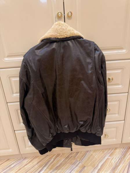 Мужская зимняя куртка в Москве фото 3