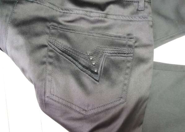 Новые брюки бренда «VIS-A-VIS» черного цвета с 42 по 52 разм в Энгельсе