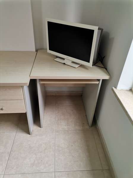 Компьютерный стол в фото 5