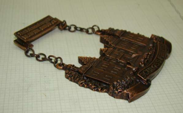 Знак значок Замок (Q015) в Москве фото 3