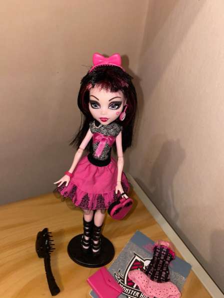 Кукла Монстер Хай Monster High Дракулаура в фото 4