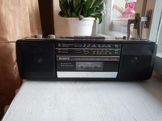 Магнитола SONY chs2105