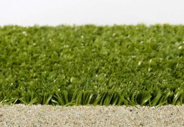 Искусственная трава – идеальное решение для спортивных школ в Екатеринбурге фото 7