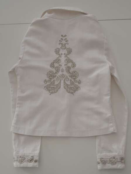 Пиджак белый, размер 140 в Москве фото 3